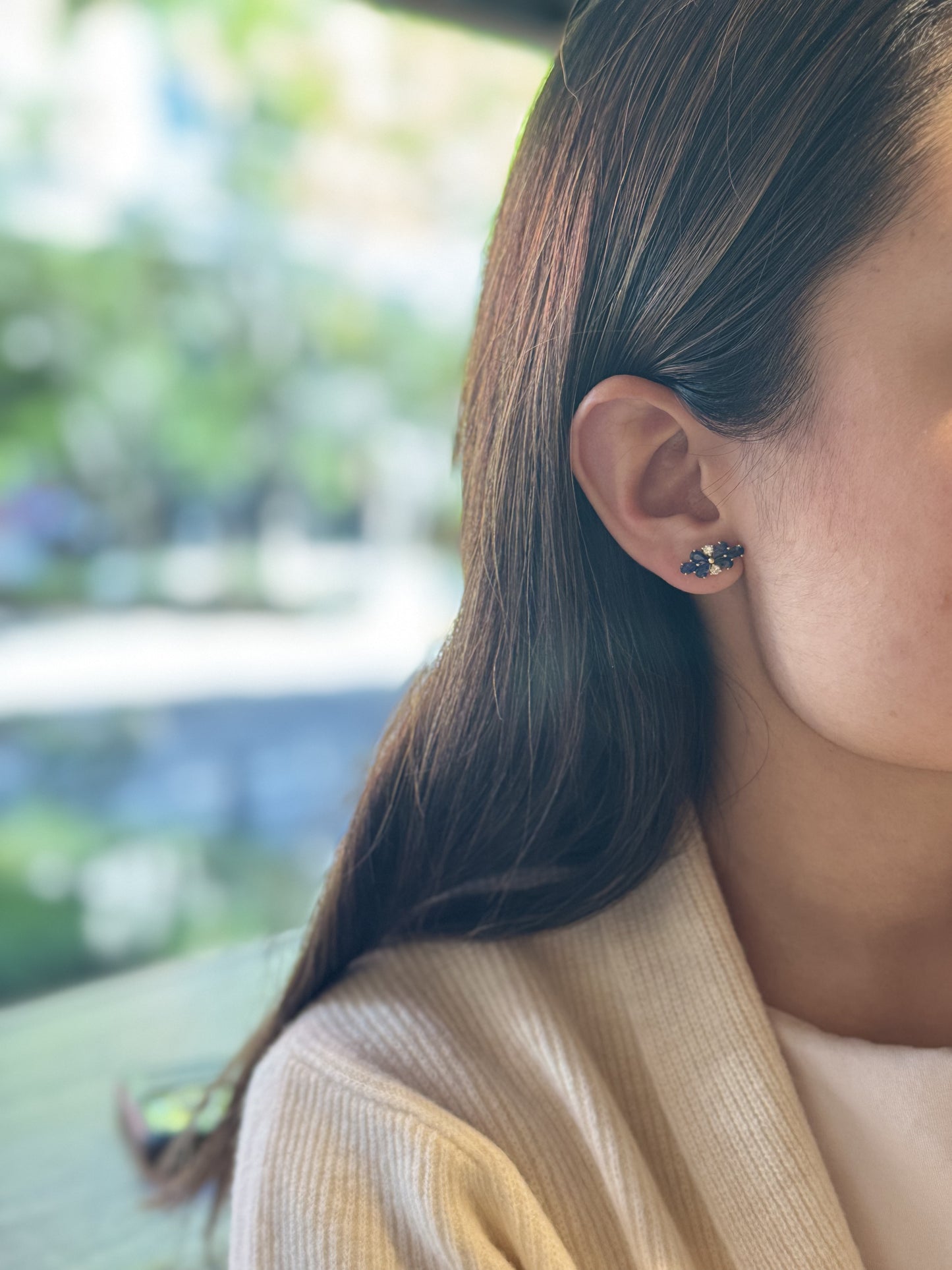 Aretes Climber Zafiro y Diamantes en Oro 14k