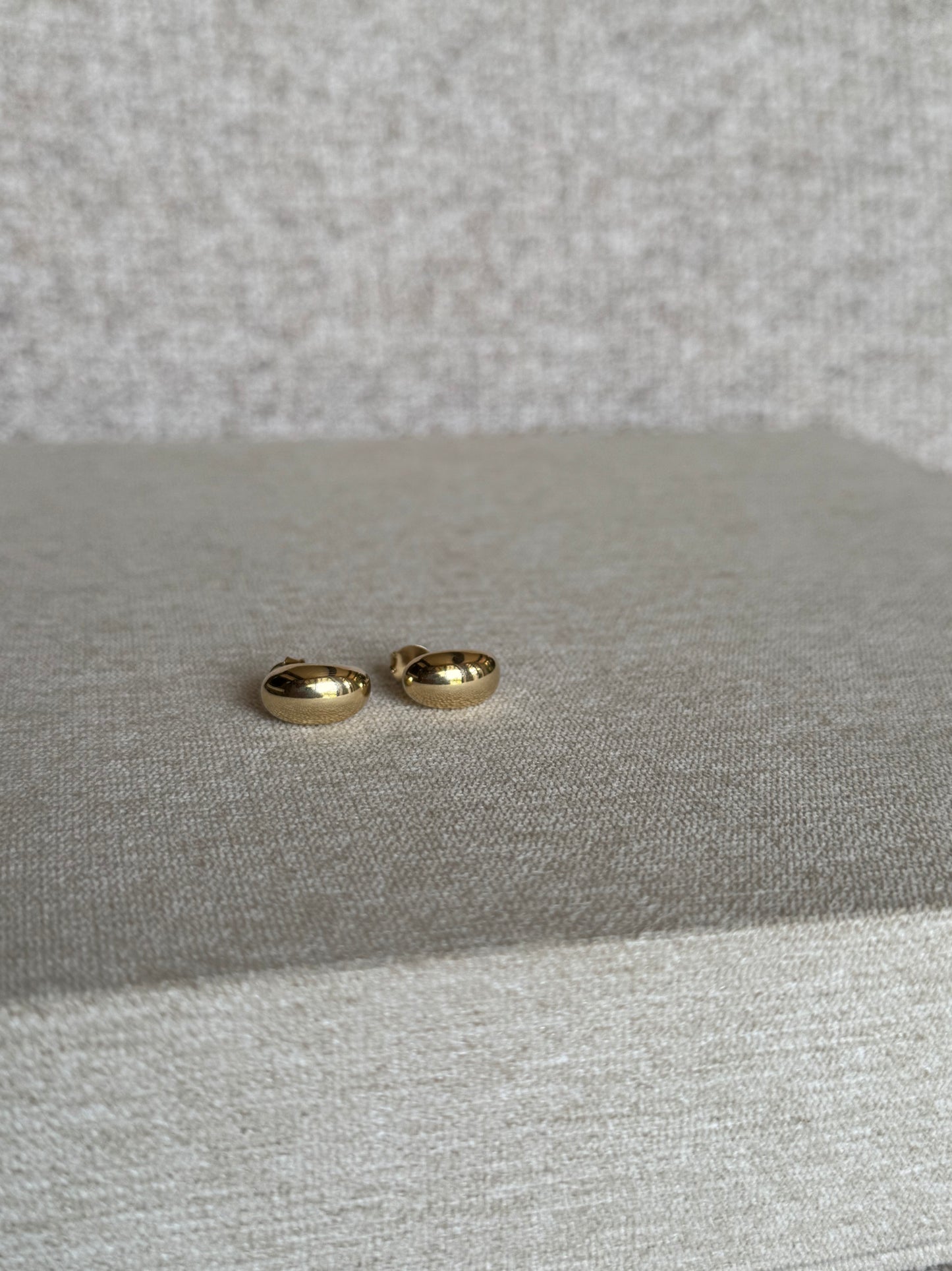 Aretes gota de oro 14k