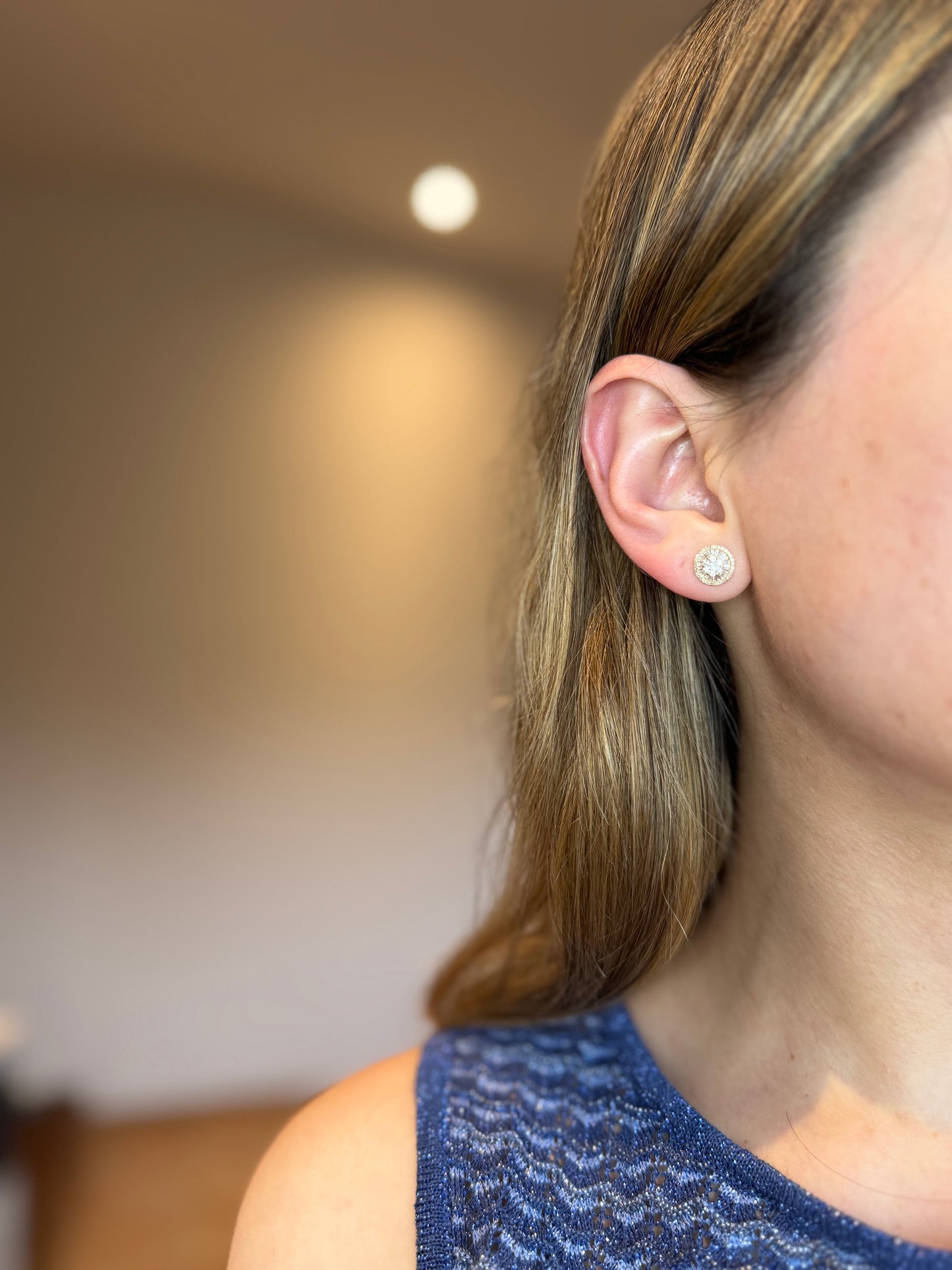 Aretes circulares cluster de Diamantes 18k