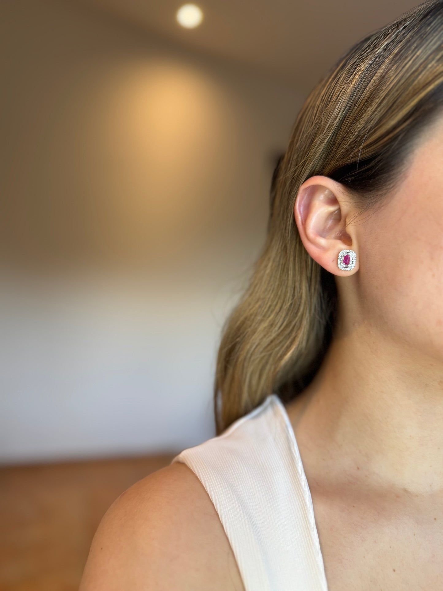 Aretes de Rubí y Diamantes 14k