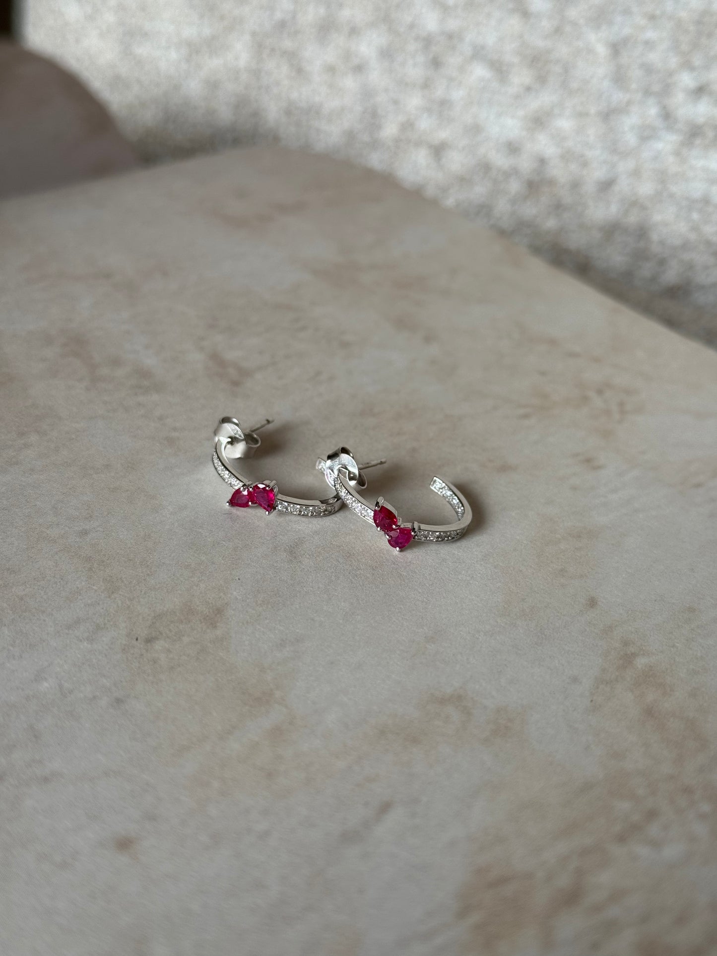 Arracadas de Rubí y Diamantes
