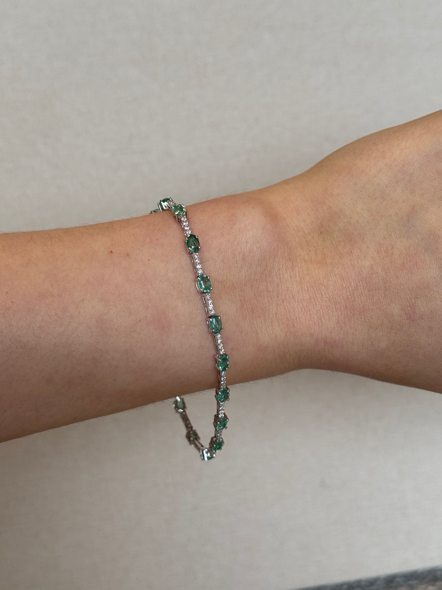 Pulsera Tennis con Esmeraldas