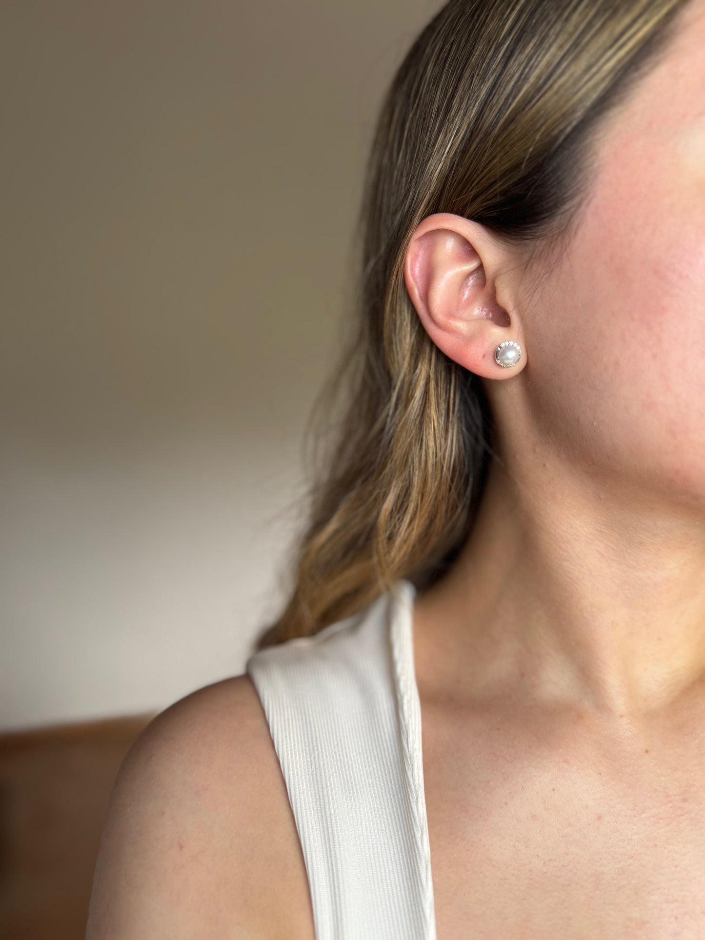 Aretes de Perlas y Diamantes en Oro 18k