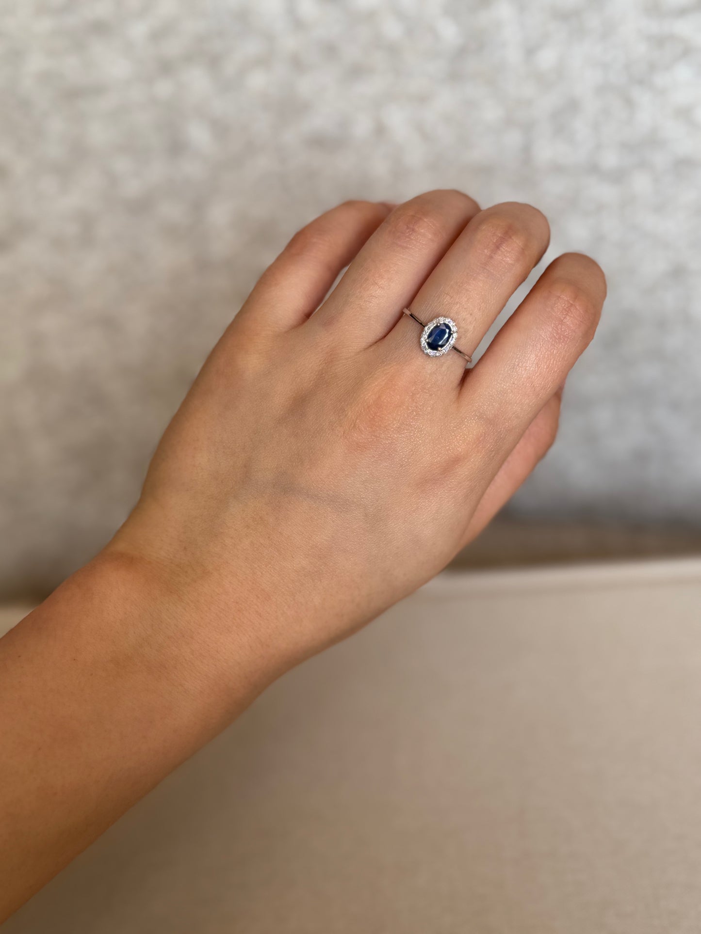 Anillo Zafiro y Diamantes Oro 14k