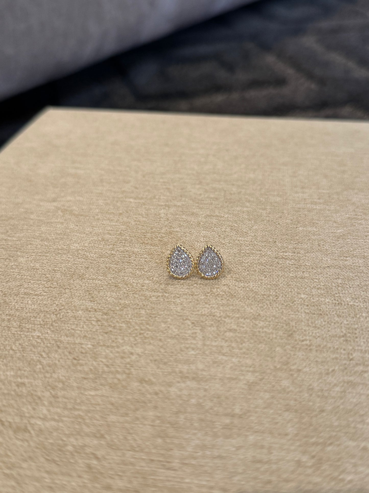 Aretes cluster pera de Diamantes 14k