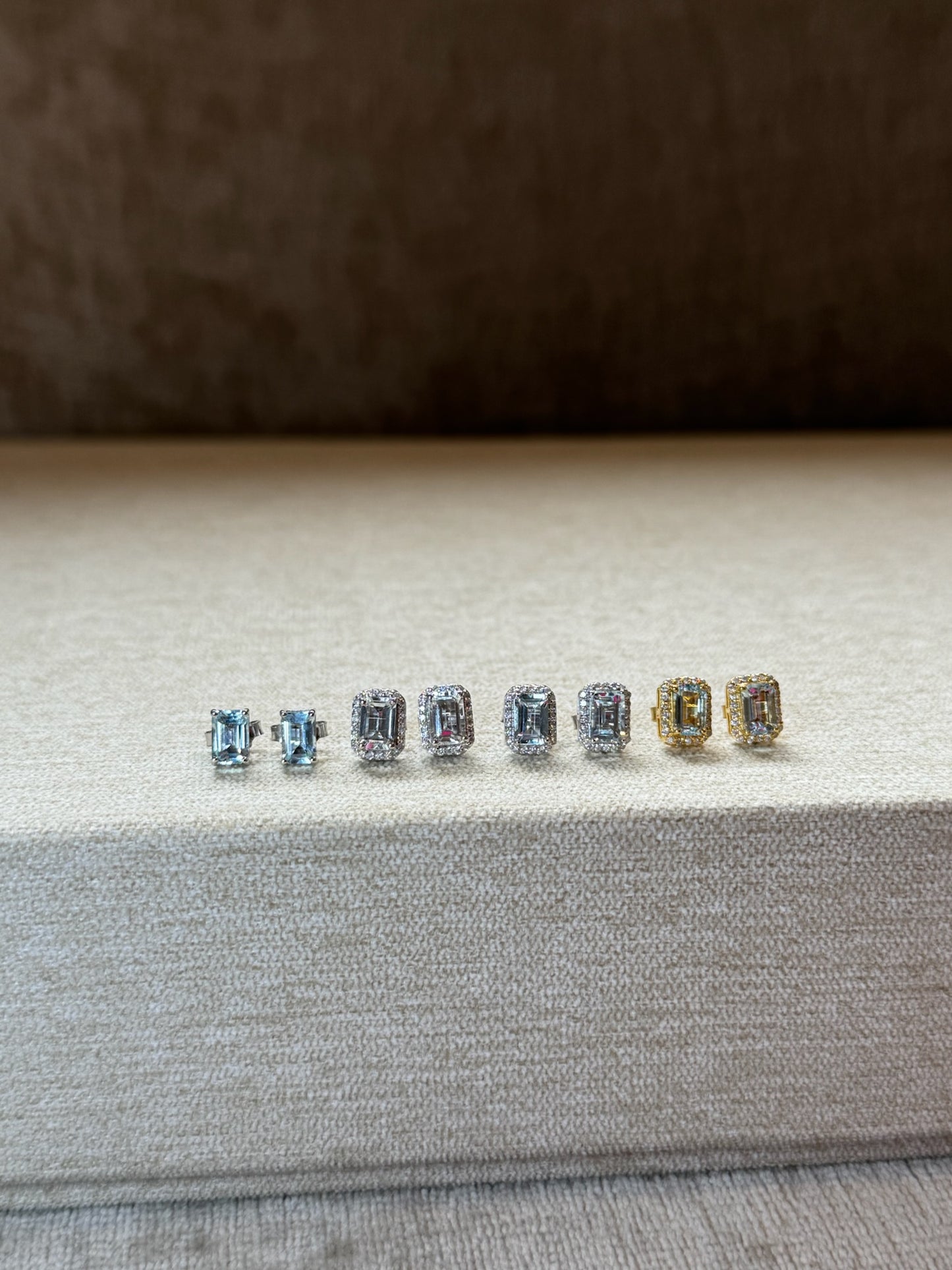 Studs Aguamarina en Oro 14k