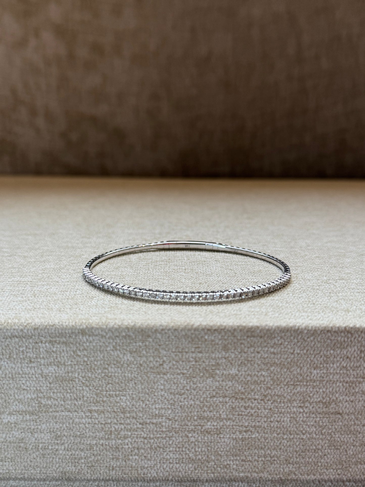 Flexible Bangle Diamantes Oro 14k