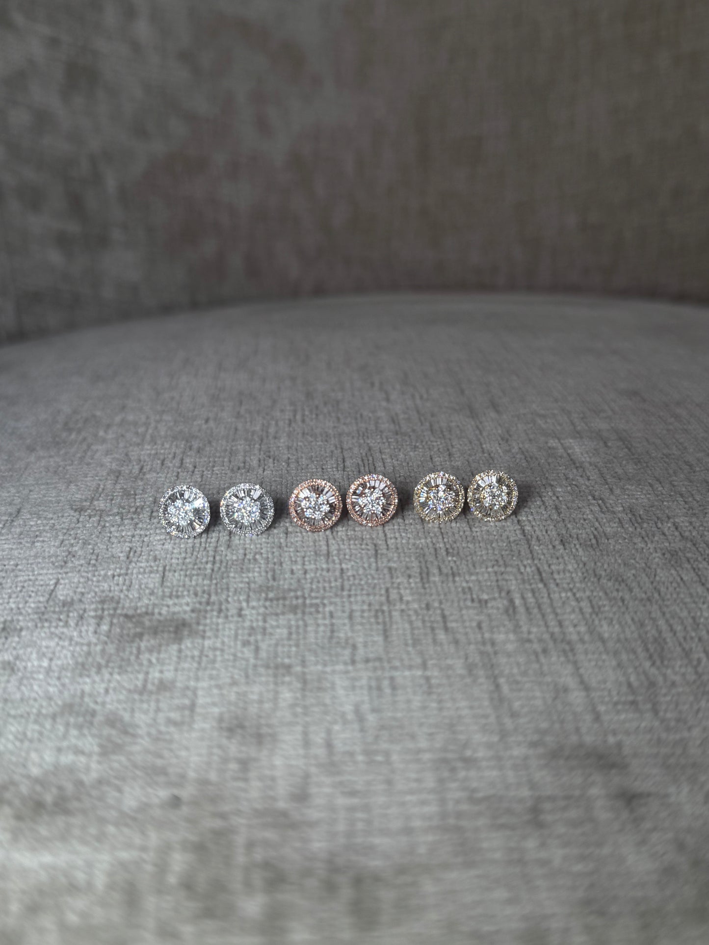 Aretes circulares cluster de Diamantes 18k