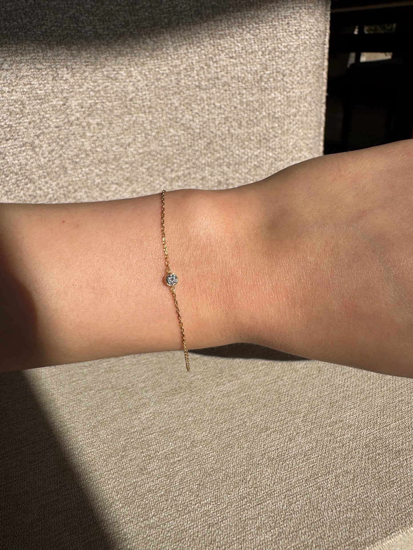 Pulsera con Diamante biselado en oro de 18k