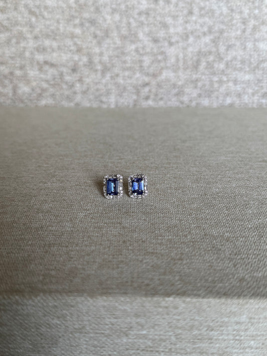 Aretes de tanzanita y diamantes 18k