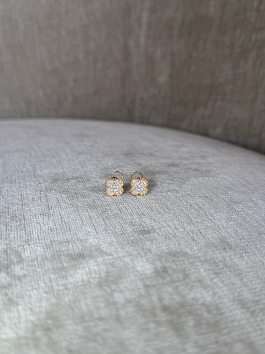 Aretes clover de diamantes 18k