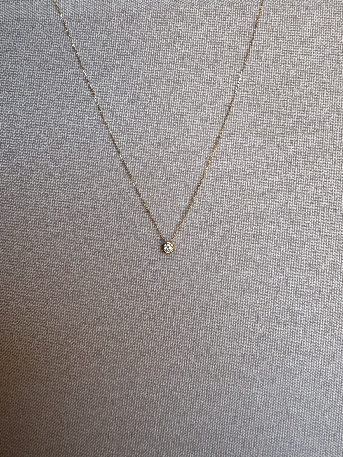 Collar con Diamante Biselado