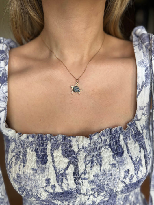 Collar tortuga de diamantes oro 14k