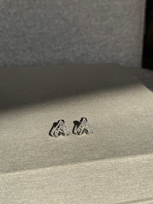 Aretes tipo doble arracada en oro de 18k