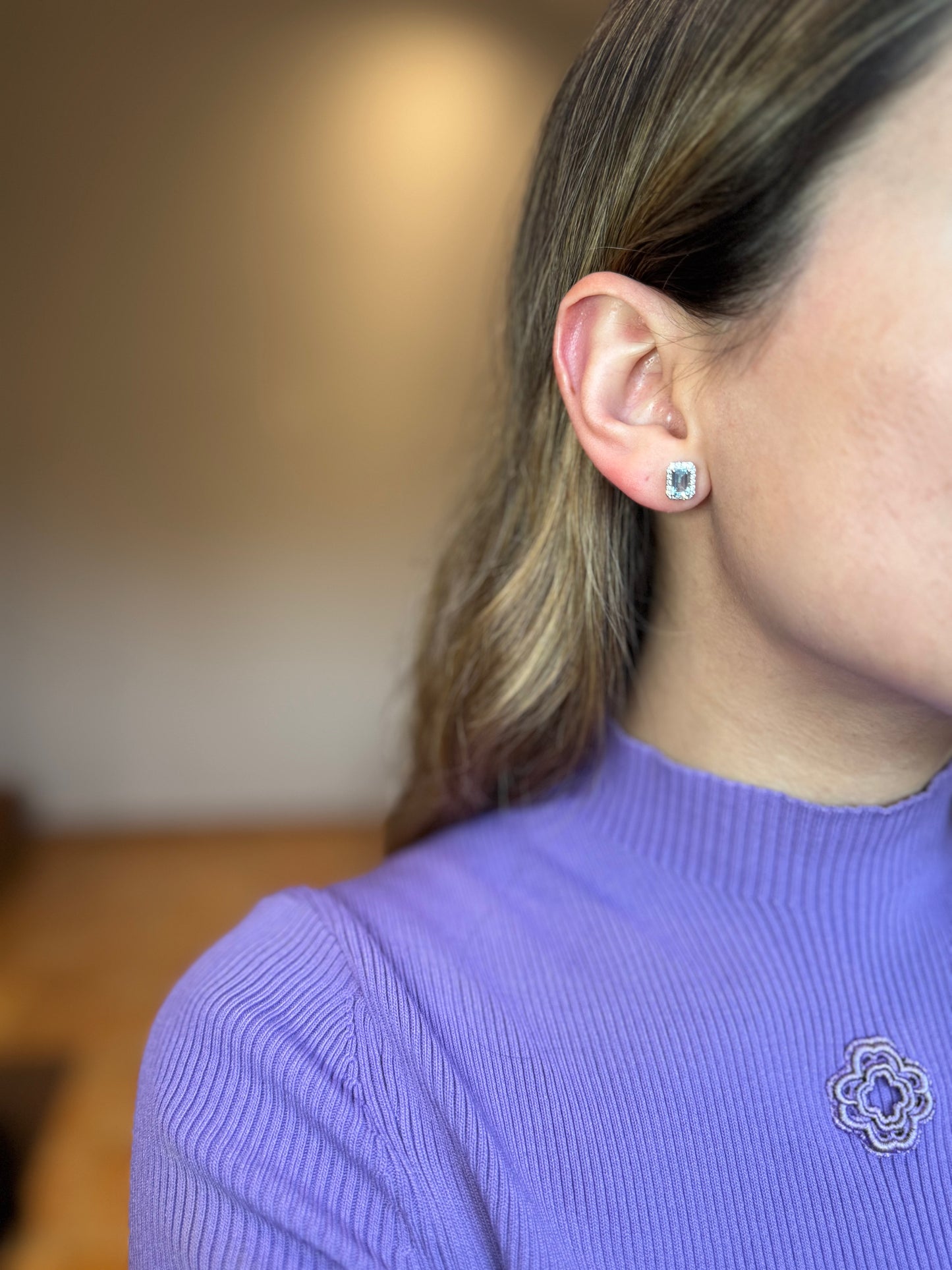Aretes Aguamarina y Diamantes en Oro 14k