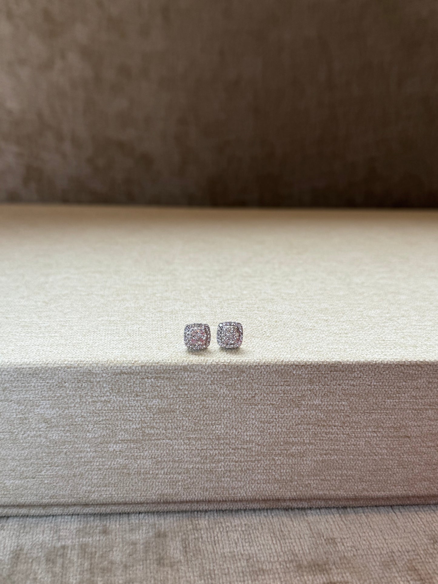 Aretes Cluster de Diamantes en Oro 14k